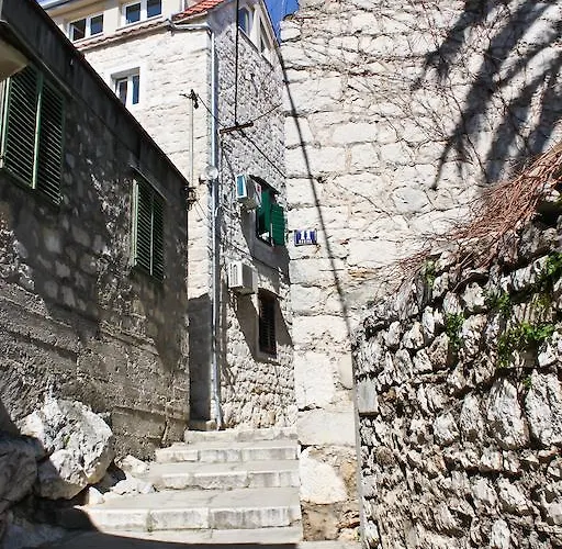 Apartment Leona Split
