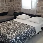 Apartmán Leona *