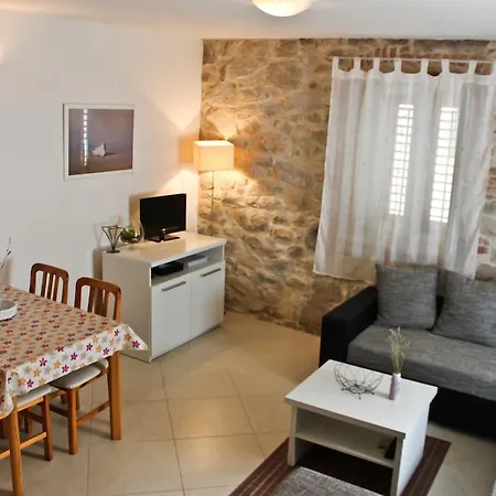 Leona Apartamento Split