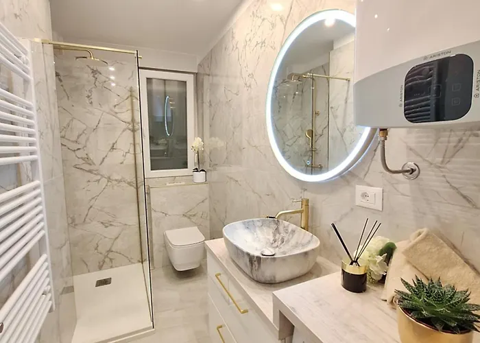 Leona شقة سبليت