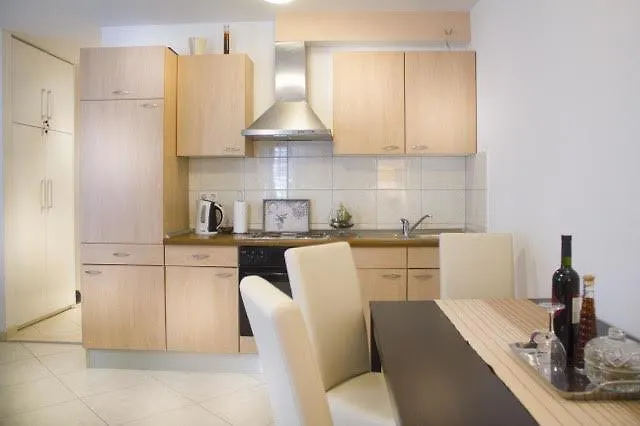 Leona شقة سبليت